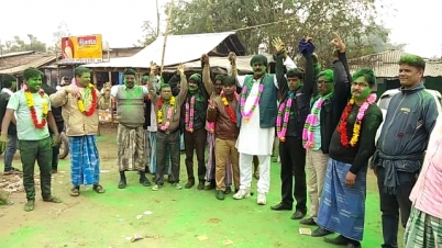 মালদা রতুয়ার ভাদোতে স্কুল নির্বাচনে জয়ী তৃণমূল