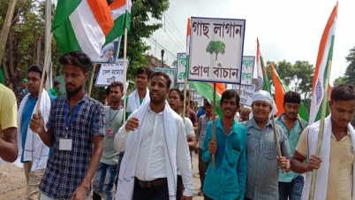 চাঁচলের কলিগ্রাম মহরমে অস্ত্রছাড়া মিছিল থেকে শান্তির বার্তা