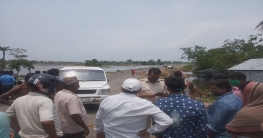 ইয়াস ঝড়ে ক্ষতিগ্রস্ত  এলাকা পরিদর্শনে এস ইউ সি আই নেতৃত্ব