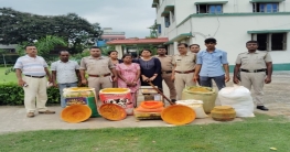 ভেজাল মশলার কারখানায় হানা ইসলামপুরে, বিপুল পরিমাণে নকল উপাদান উদ্ধার, গ্রেপ্তার এক
