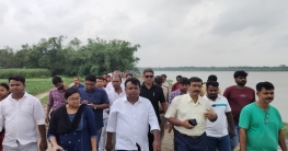 গঙ্গাভাঙন এলাকা পরিদর্শনে বিধায়ক, স্থায়ী সমাধানের দাবি বাসিন্দাদের