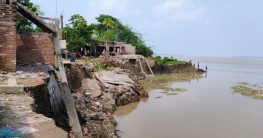 গঙ্গার গ্রাসে বিলীন সামশেরগঞ্জ, চোখে জল মুর্শিদাবাদবাসীর