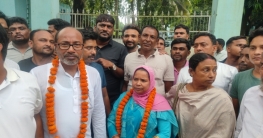 অনাস্থা ডেকেও টলল না চেয়ার, ফের বহাল শাহনাজ বিবি