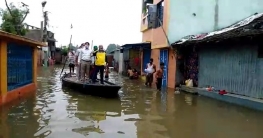 ইংরেজবাজার শহরের বন্যা পরিস্থিতি পরিদর্শনে প্রাক্তন মন্ত্রী