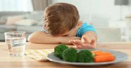 সহজ কৌশলে কীভাবে খুদের খাদ্যাভ্যাসে বদল আনবেন।